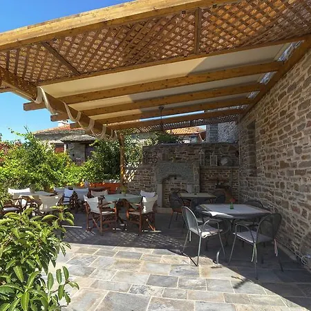 Xenonas Ton Chromaton Vendégház 4*