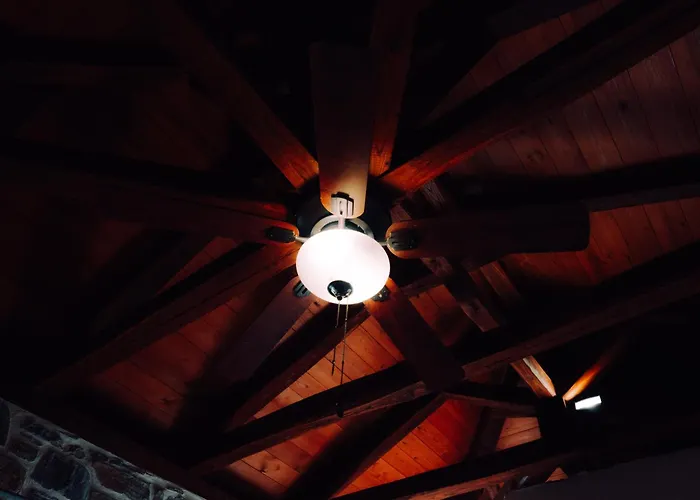 Xenonas Ton Xromaton - Of Colors Vendégház Láfkosz